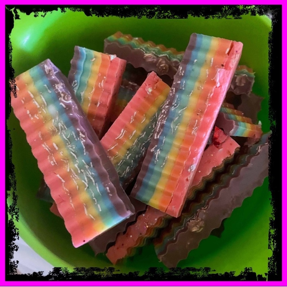 Handmade VBG Fruit Punch Rainbow Unicorn Organic Oatmeal Soap PRICE FIRM - Picture 6 of 9